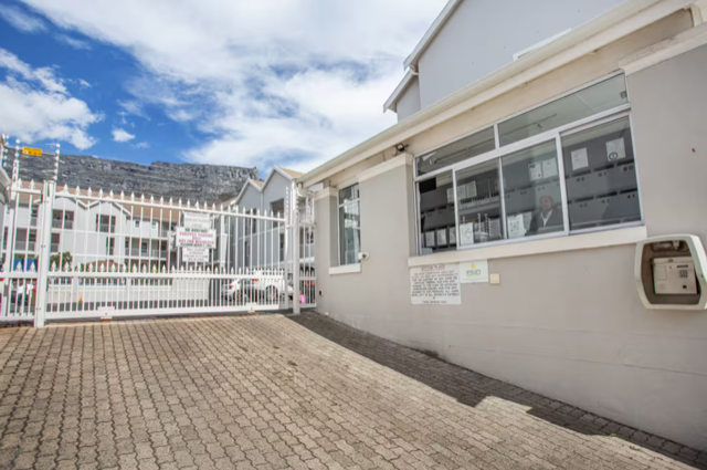 To Let 1 Bedroom Property for Rent in Oranjezicht Western Cape